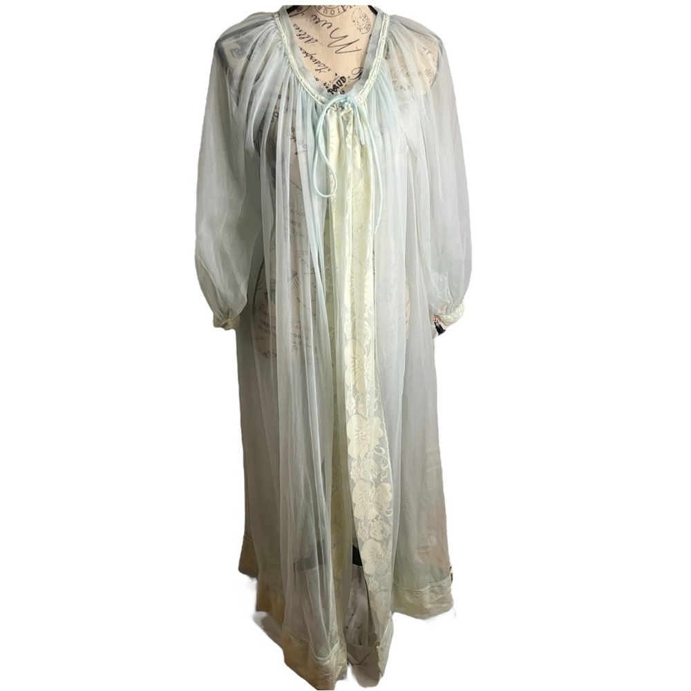 Vintage 1960s Miss Elaine Peignor Robe - Picture 16 of 16